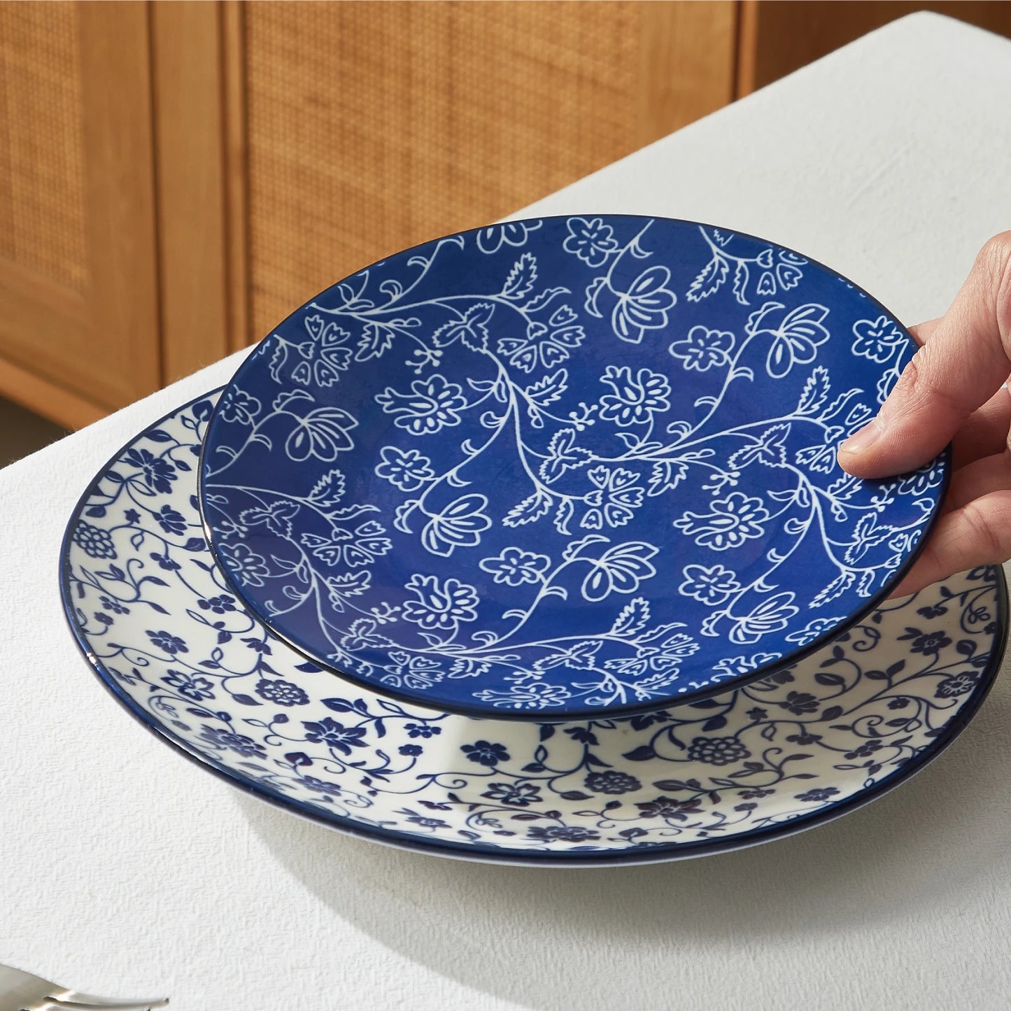 12pcs Vintage Blue Plates and Bowls Set