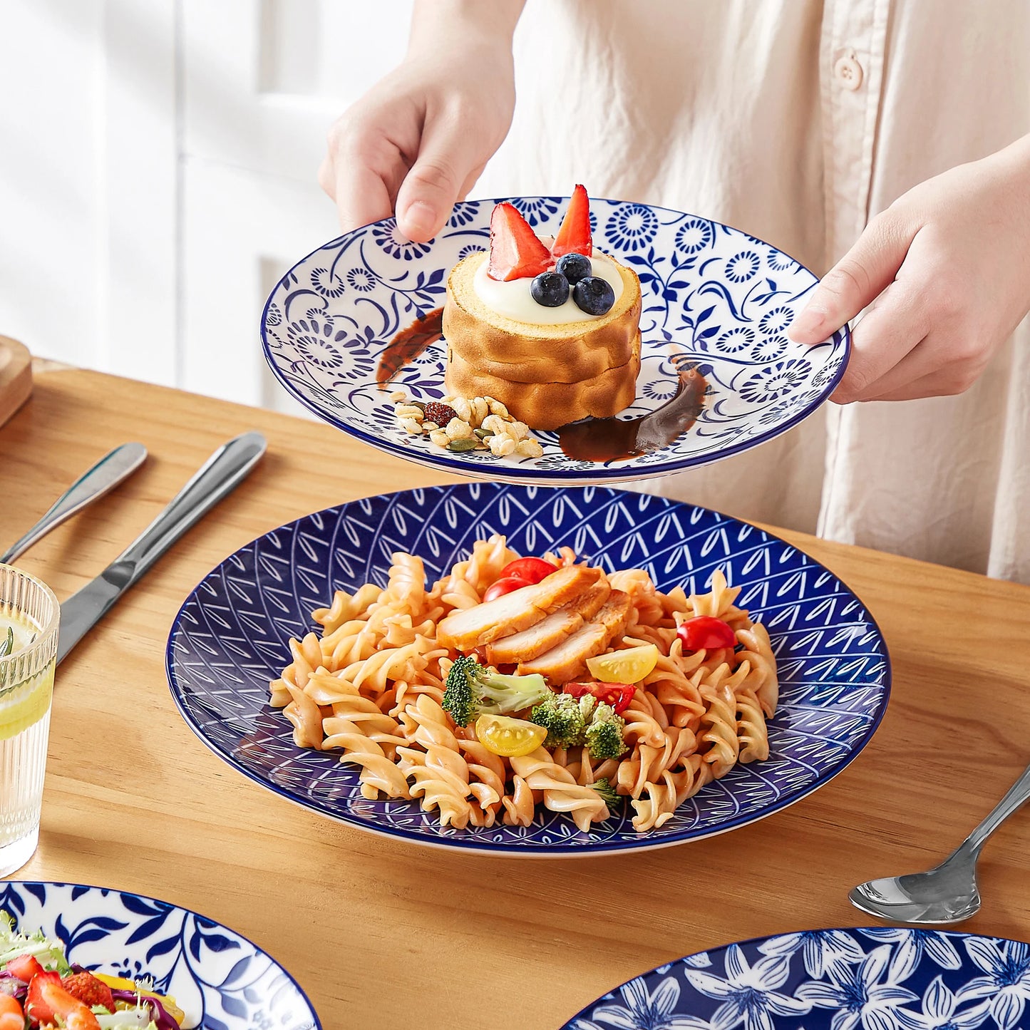 Vancasso Blue and White Tableware Set