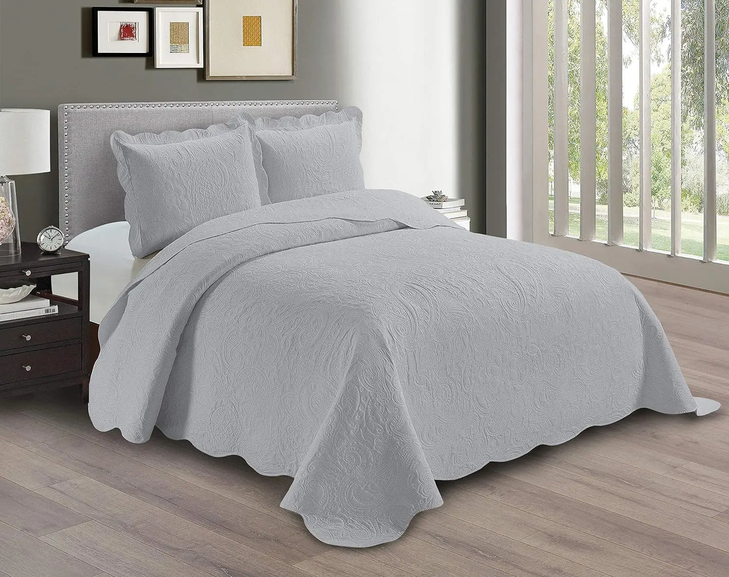 Linen Embossed Bedspread Set