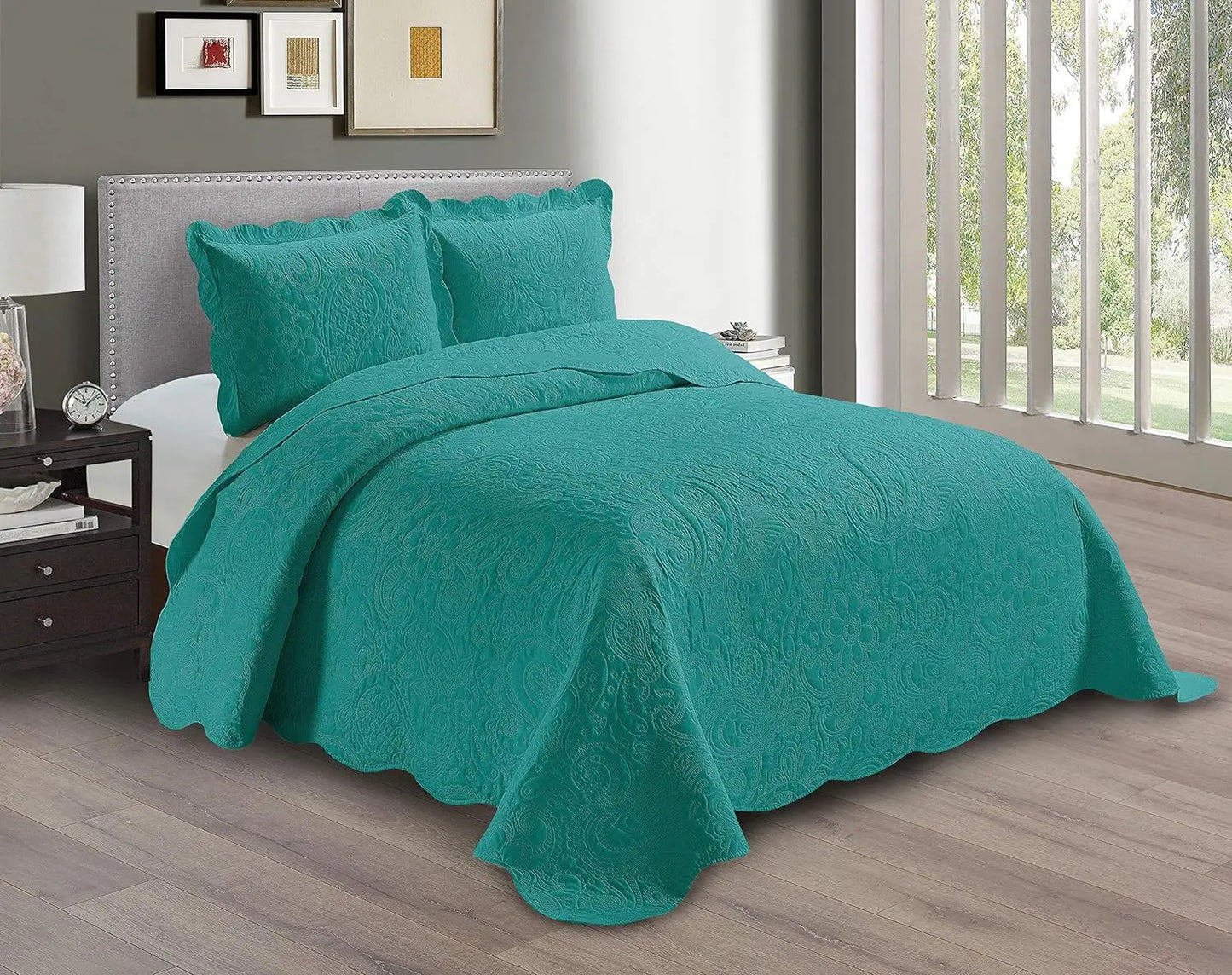 Linen Embossed Bedspread Set